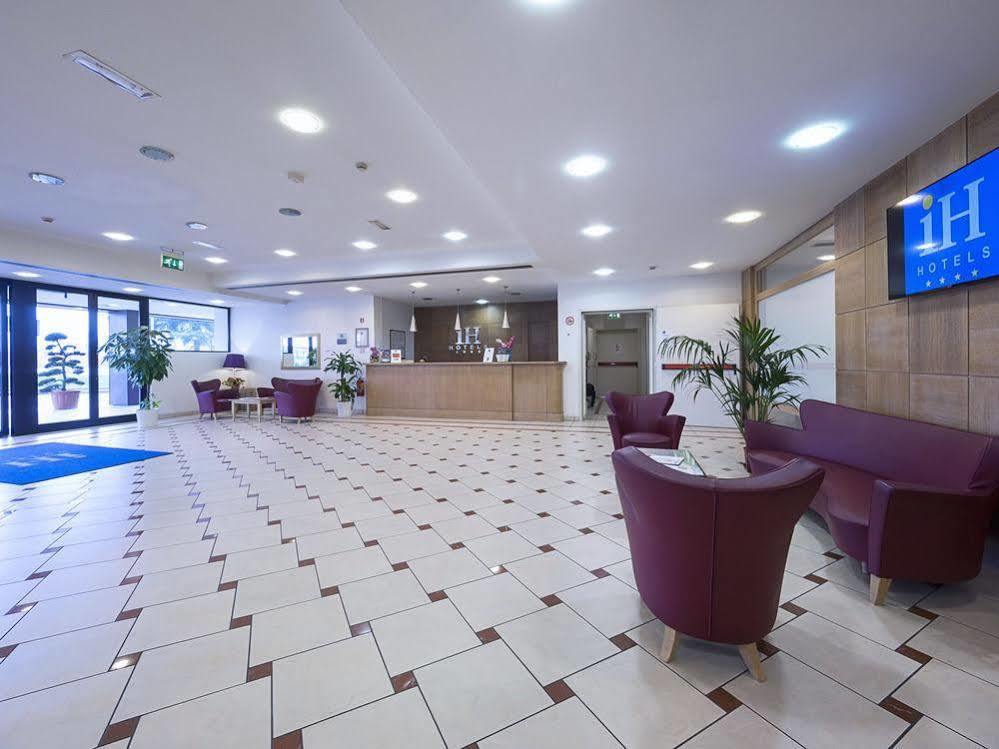 Hotel Firenze กาออร์เล ภายนอก รูปภาพ