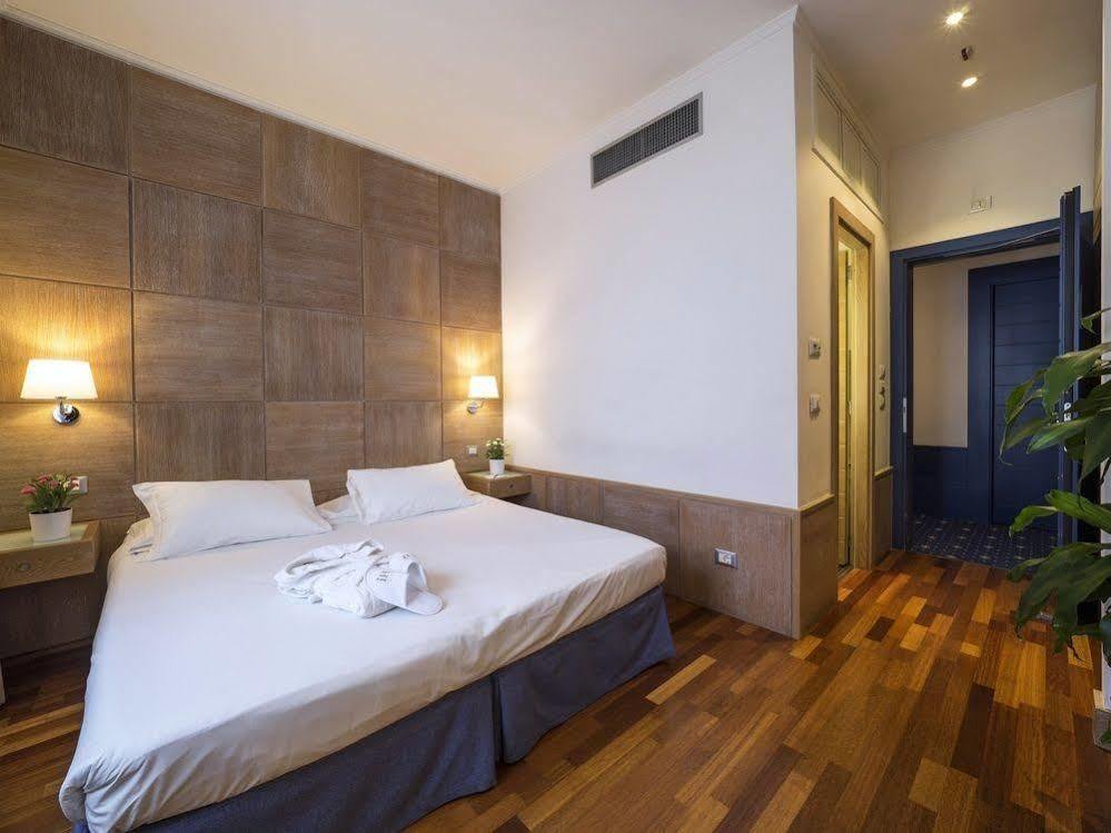 Hotel Firenze กาออร์เล ภายนอก รูปภาพ